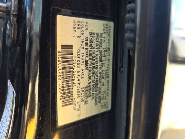 Used 2011 Nissan Versa SL w/ Premium Pkg image 26