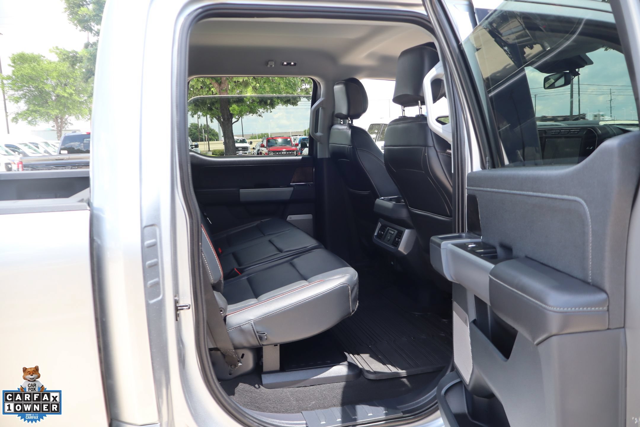 Certified 2024 Ford F350 Lariat w/ Lariat Ultimate Package AWD/4WD image 27