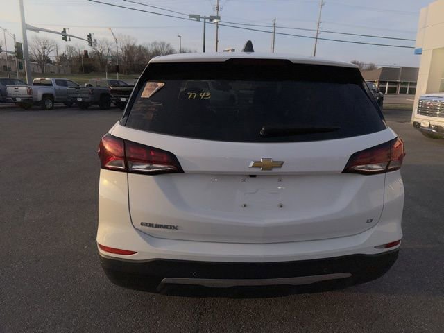 Used 2023 Chevrolet Equinox LT image 14