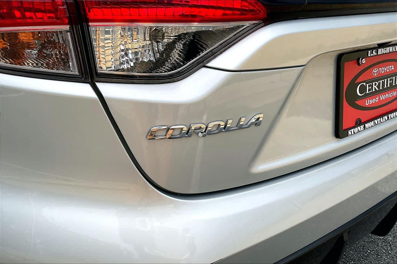 Used 2023 Toyota Corolla SE FWD image 30
