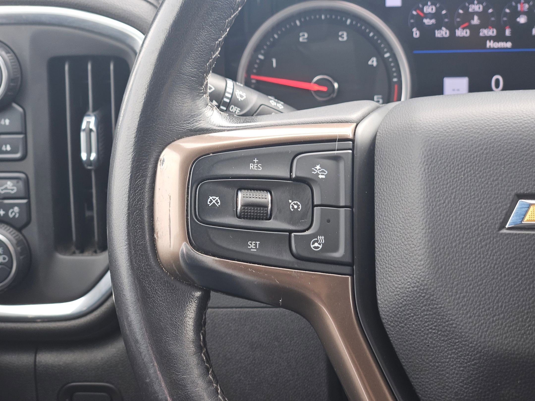 Used 2022 Chevrolet Silverado 3500 High Country w/ Z71 Off-Road Package image 21