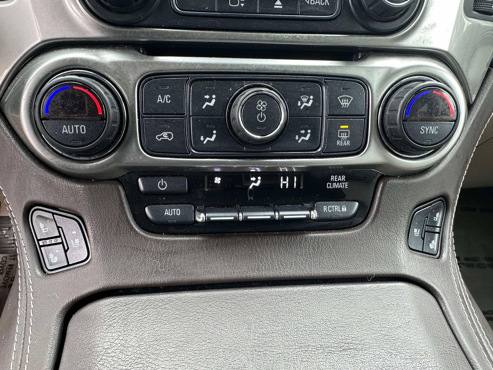 Used 2020 Chevrolet Tahoe Premier image 13