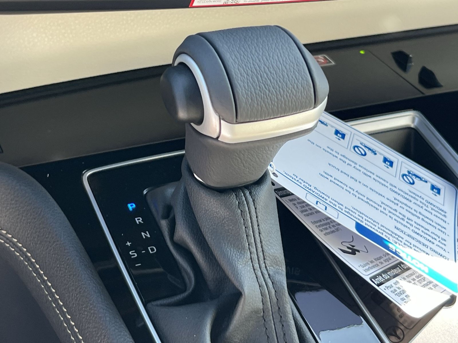 New 2026 Toyota Sienna Platinum AWD/4WD image 17