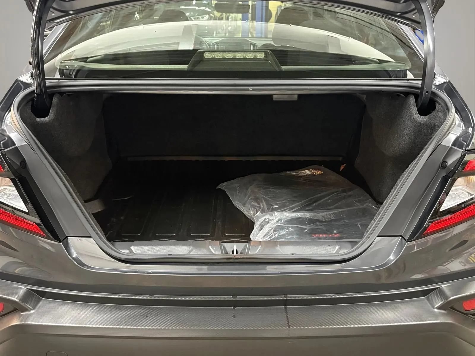 Used 2023 Subaru WRX AWD/4WD image 9