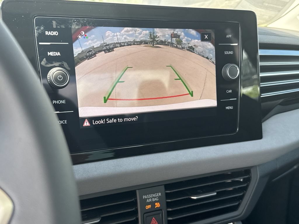 New 2026 Volkswagen Jetta SE FWD image 21