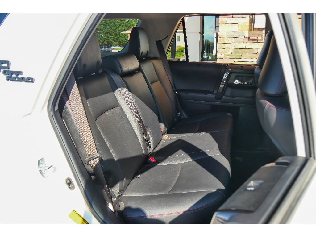 Used 2021 Toyota 4Runner TRD Off-Road Premium w/ Moonroof Package AWD/4WD image 19