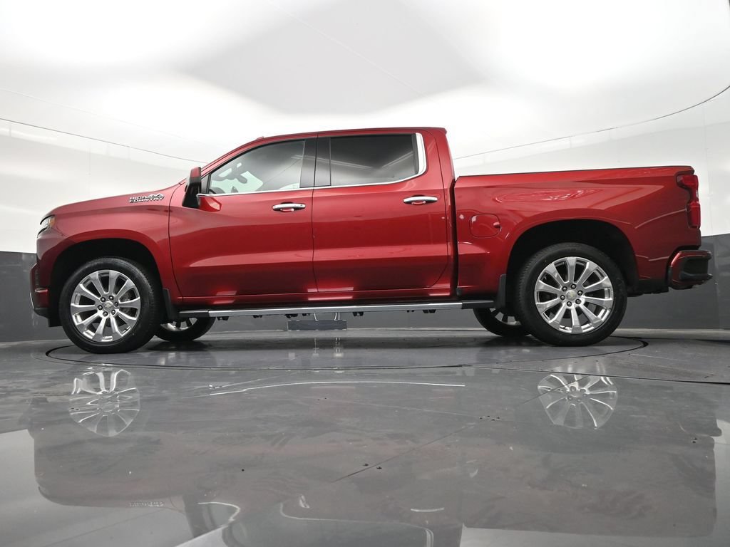 Used 2020 Chevrolet Silverado 1500 High Country w/ Technology Package AWD/4WD image 24