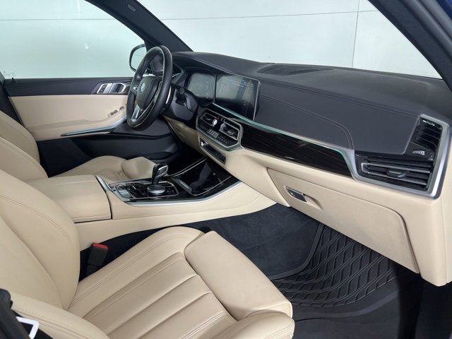Used 2021 BMW X5 xDrive40i w/ Premium Package image 12