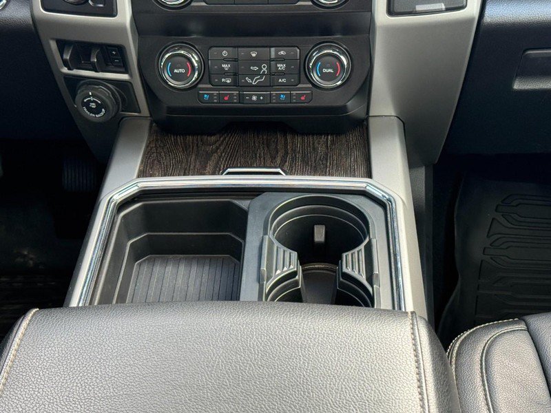 Used 2020 Ford F350 Lariat AWD/4WD image 14