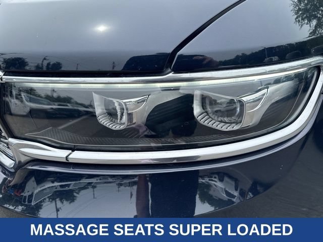 Used 2023 Jeep Grand Wagoneer L Series II w/ Premium Group II AWD/4WD image 38