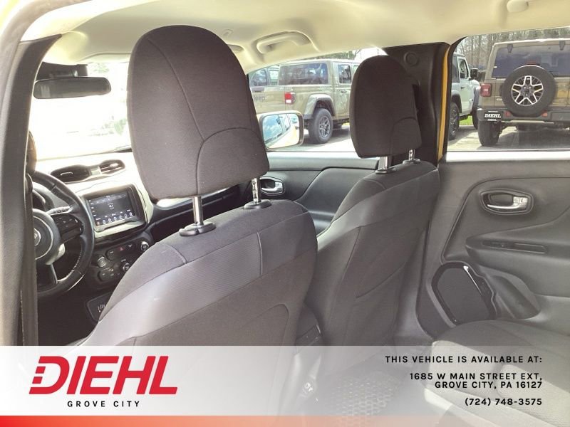 Used 2018 Jeep Renegade Altitude image 14