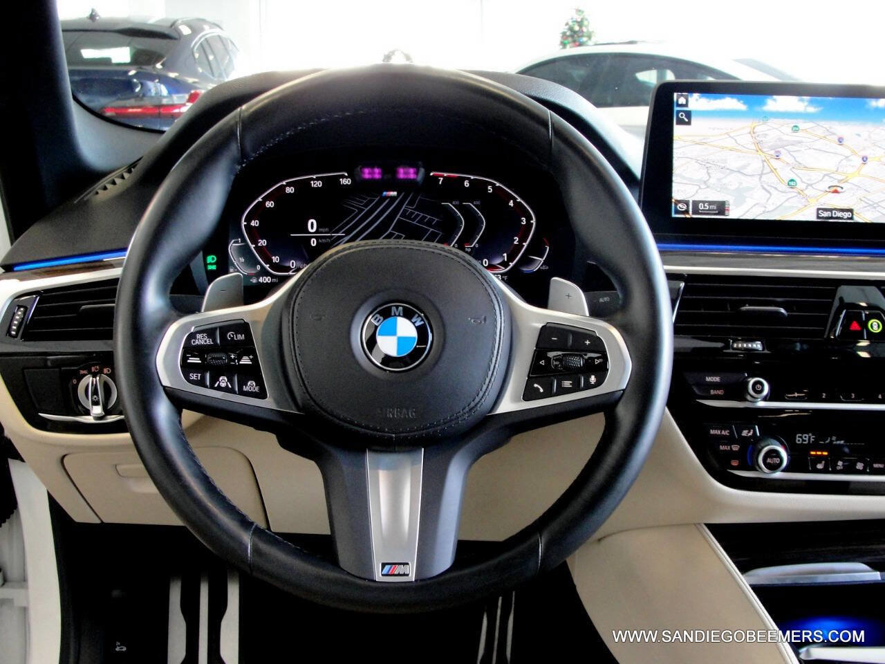 Used 2022 BMW 540i w/ M Sport Package image 35