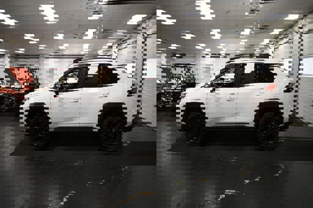 Used 2020 Toyota RAV4 TRD Off-Road w/ TRD Off-Road Weather Package image 4