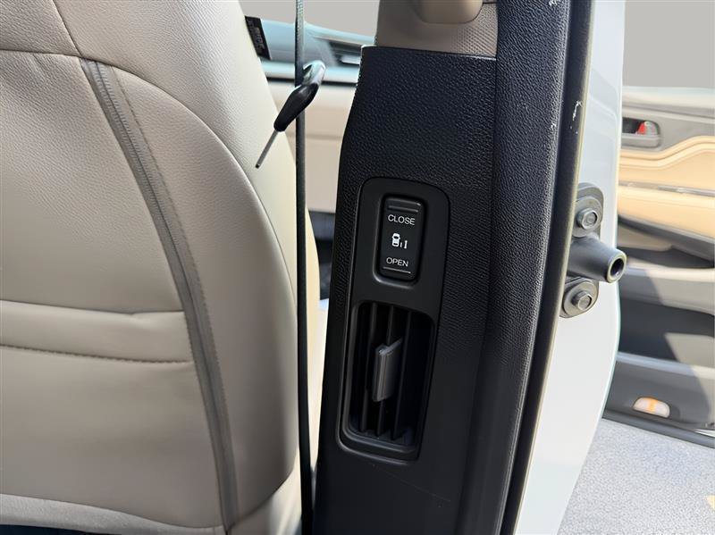 Used 2020 Honda Odyssey EX-L image 30