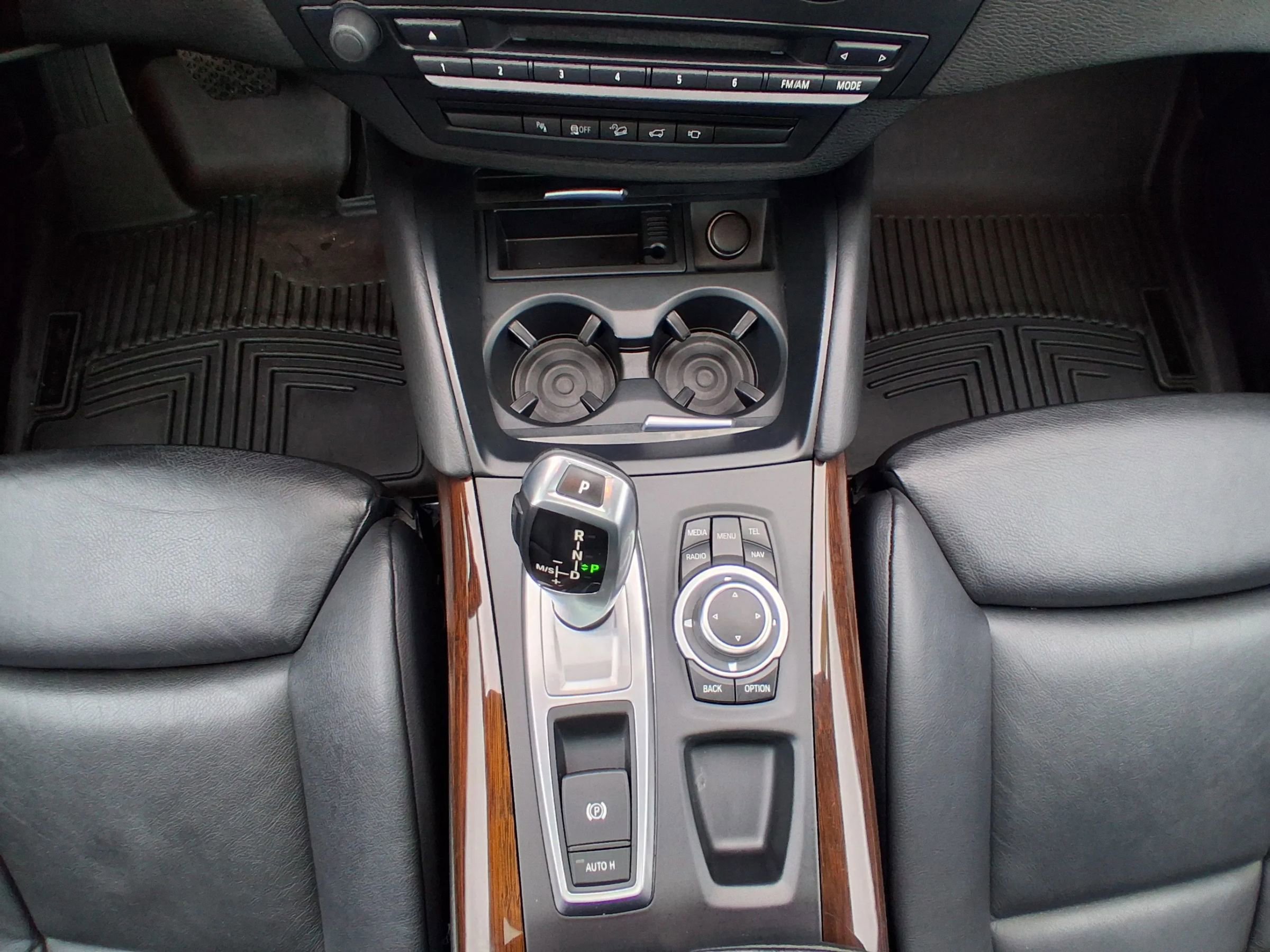 Used 2014 BMW X6 xDrive35i image 23