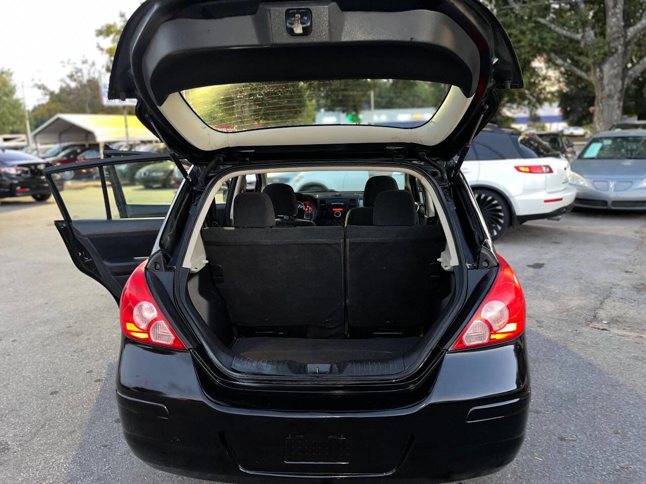 Used 2011 Nissan Versa 1.8 S w/ PWR Plus Pkg image 22