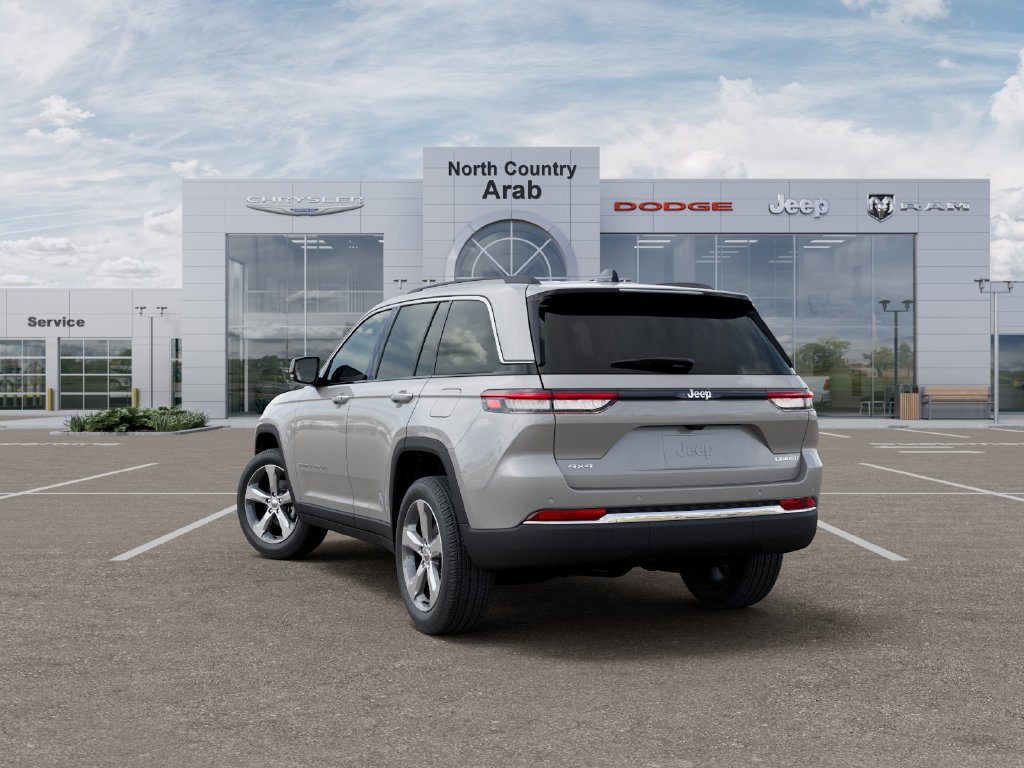 New 2026 Jeep Grand Cherokee Limited w/ Trailer Tow Package AWD/4WD image 4