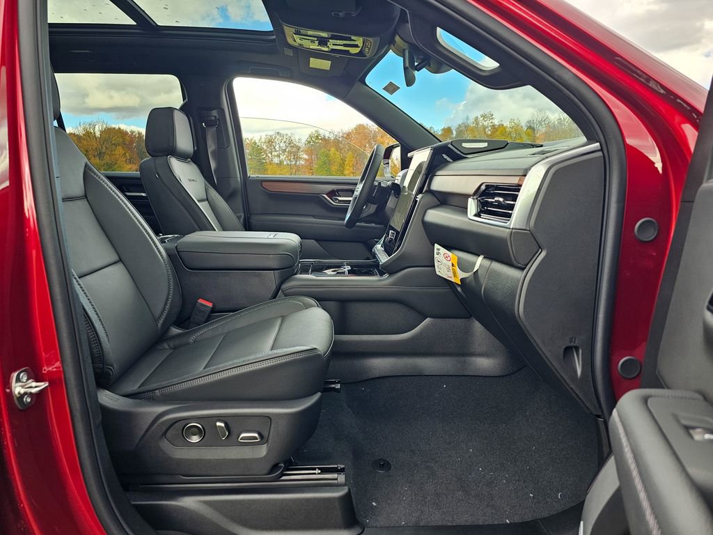 New 2026 GMC Yukon Denali w/ Sun & Power Step Package image 50