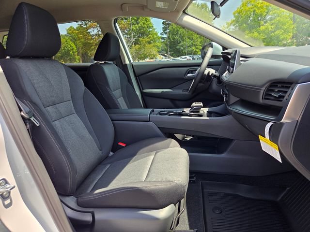 New 2026 Nissan Rogue SV w/ Cold Weather Package AWD/4WD image 17