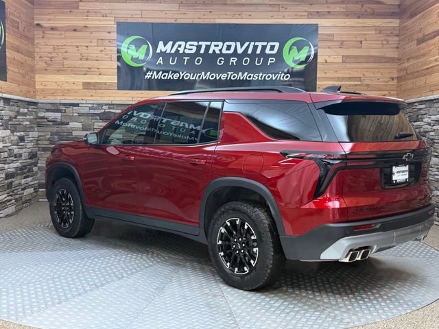 Used 2024 Chevrolet Traverse Z71 AWD/4WD image 6