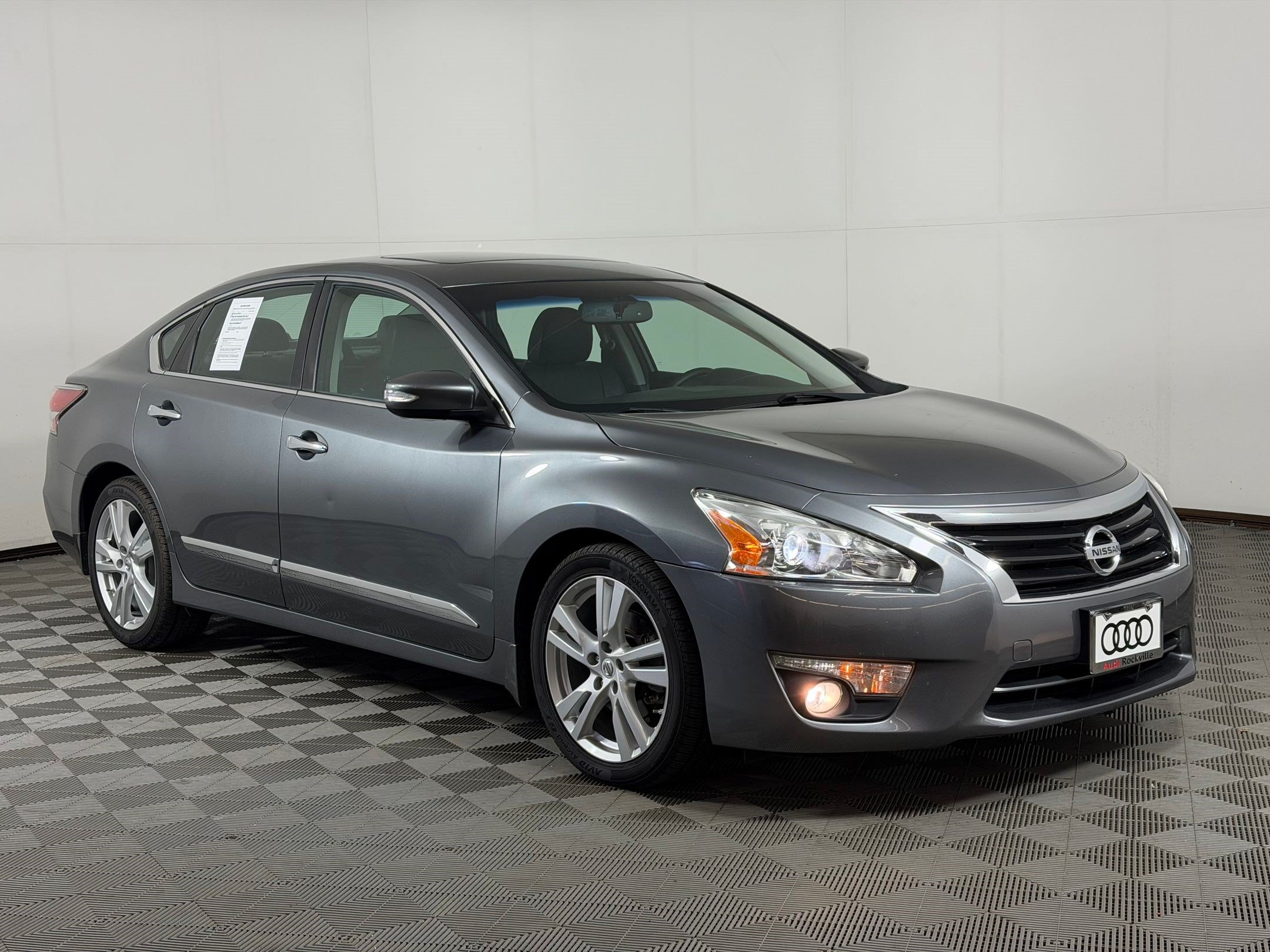 Used 2015 Nissan Altima 3.5 SL FWD image 7
