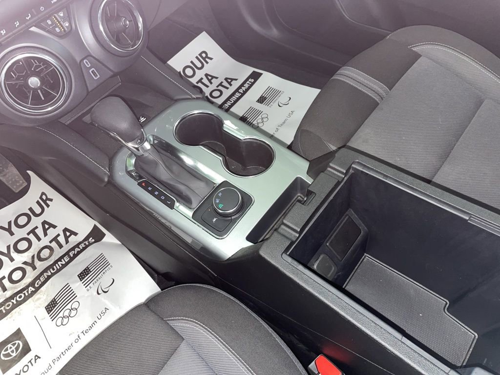 Used 2024 Chevrolet Blazer LT w/ Convenience Package image 9