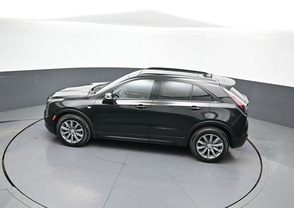 Used 2023 Cadillac XT4 Sport w/ Technology Package image 42