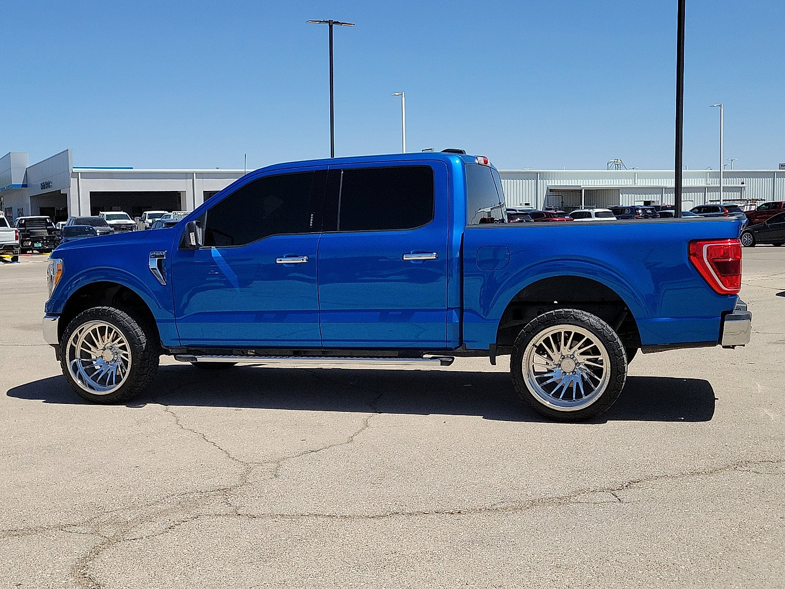 Used 2021 Ford F150 XLT w/ Equipment Group 302A High AWD/4WD image 2