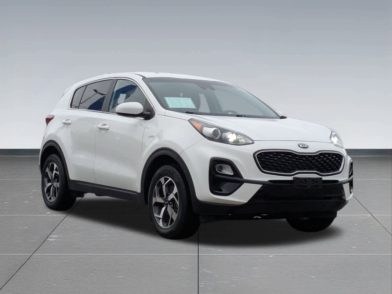 Used 2020 Kia Sportage LX image 8
