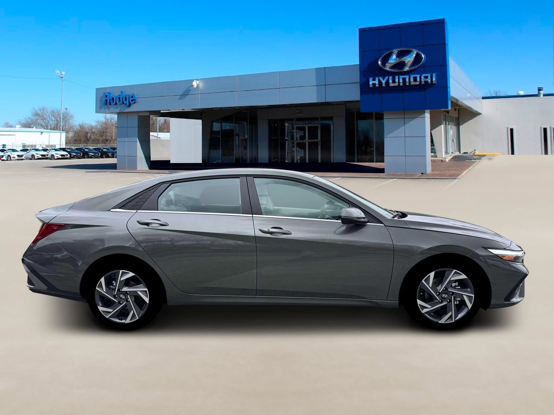 New 2026 Hyundai Elantra Limited image 9