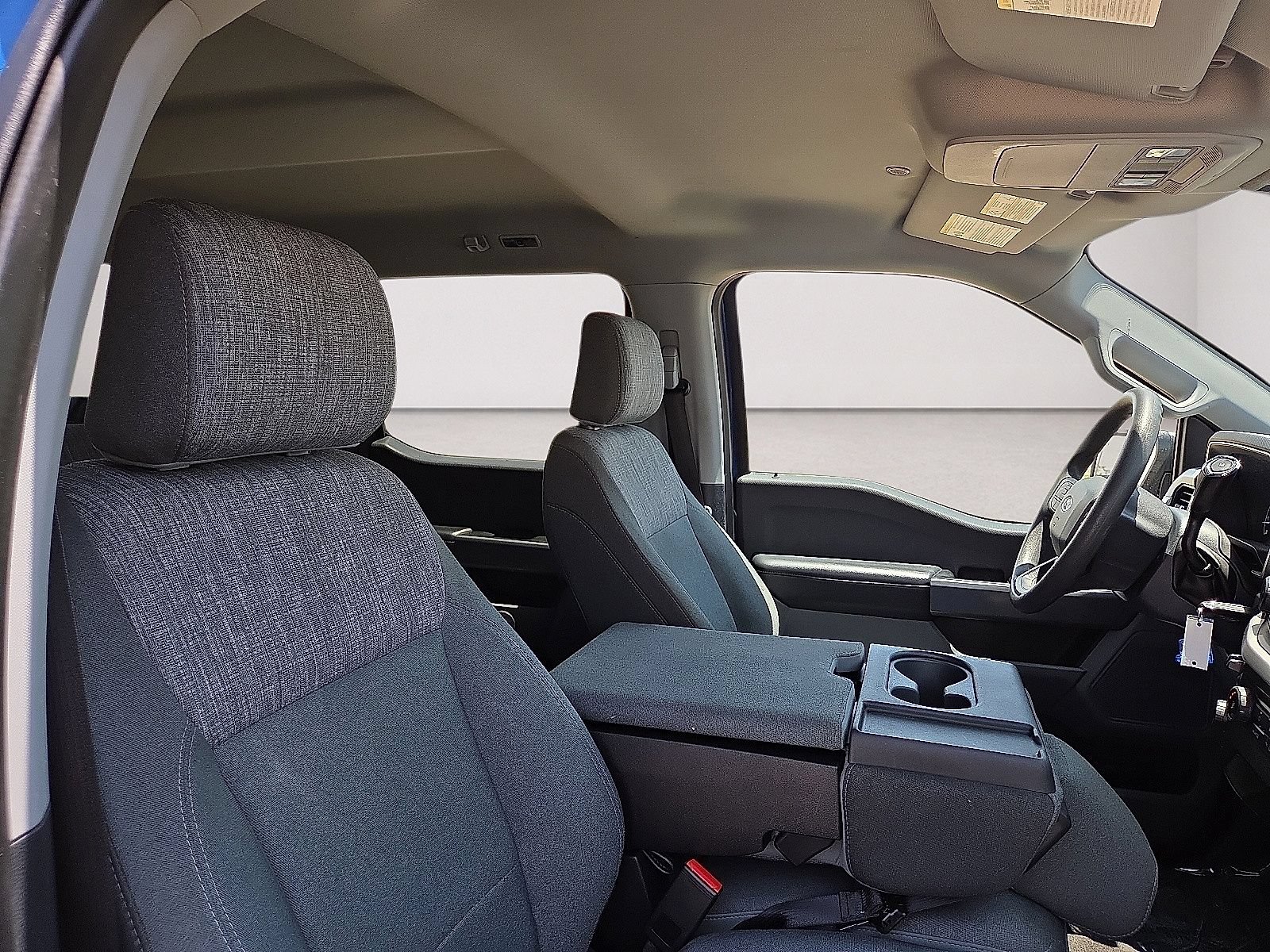 Used 2022 Ford F150 XLT w/ XTR Package AWD/4WD image 15