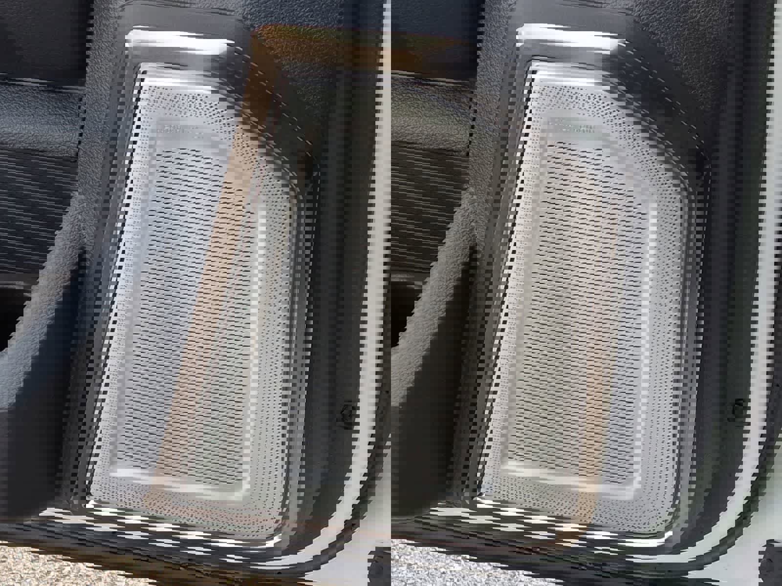 Used 2022 RAM 3500 Limited image 29