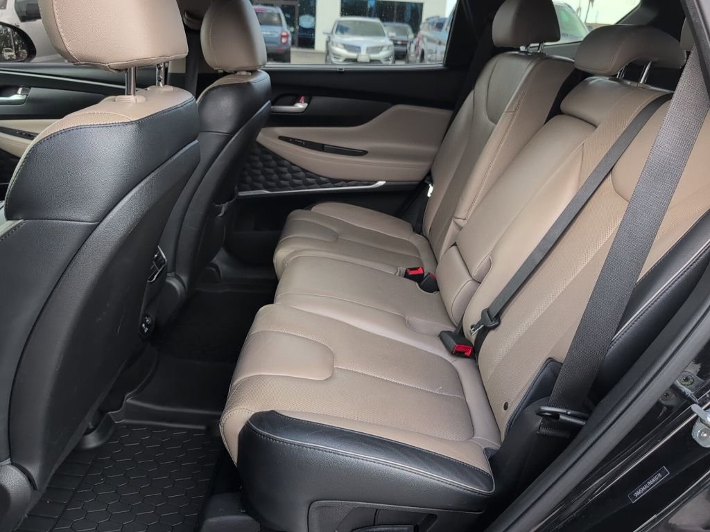 Used 2022 Hyundai Santa Fe Limited FWD image 11