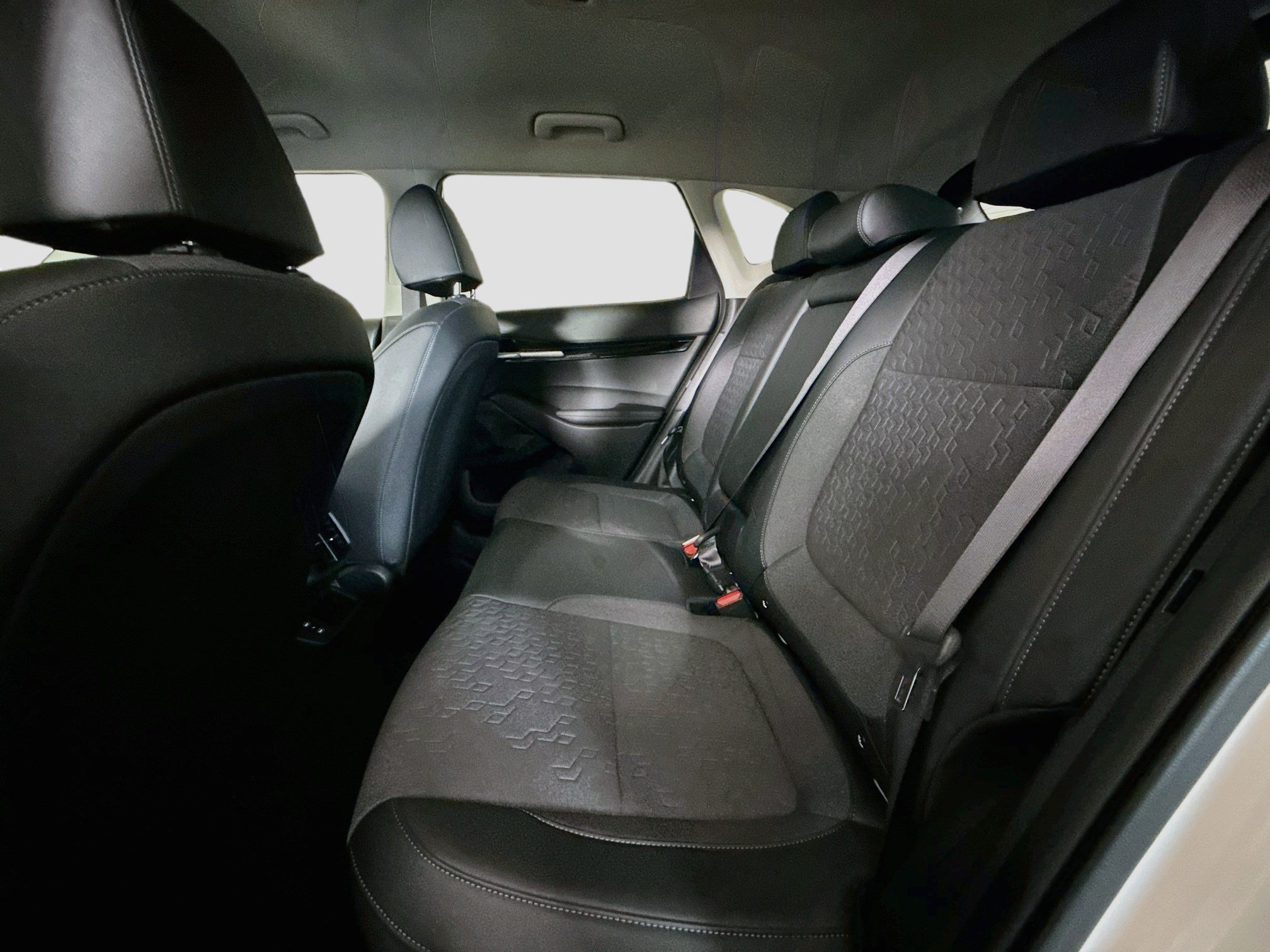 Used 2024 Kia Seltos S FWD image 25