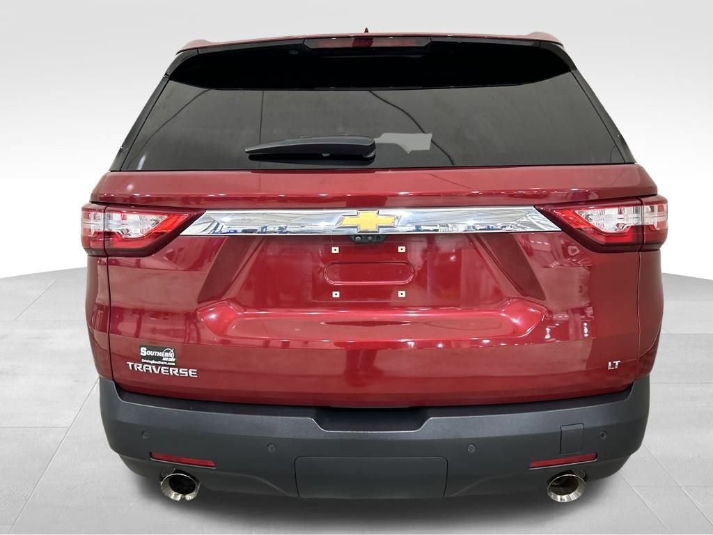Used 2020 Chevrolet Traverse LT w/ LT Premium Package image 4