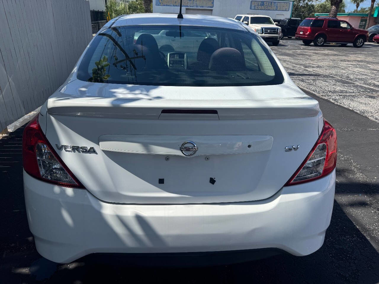 Used 2018 Nissan Versa SV image 14