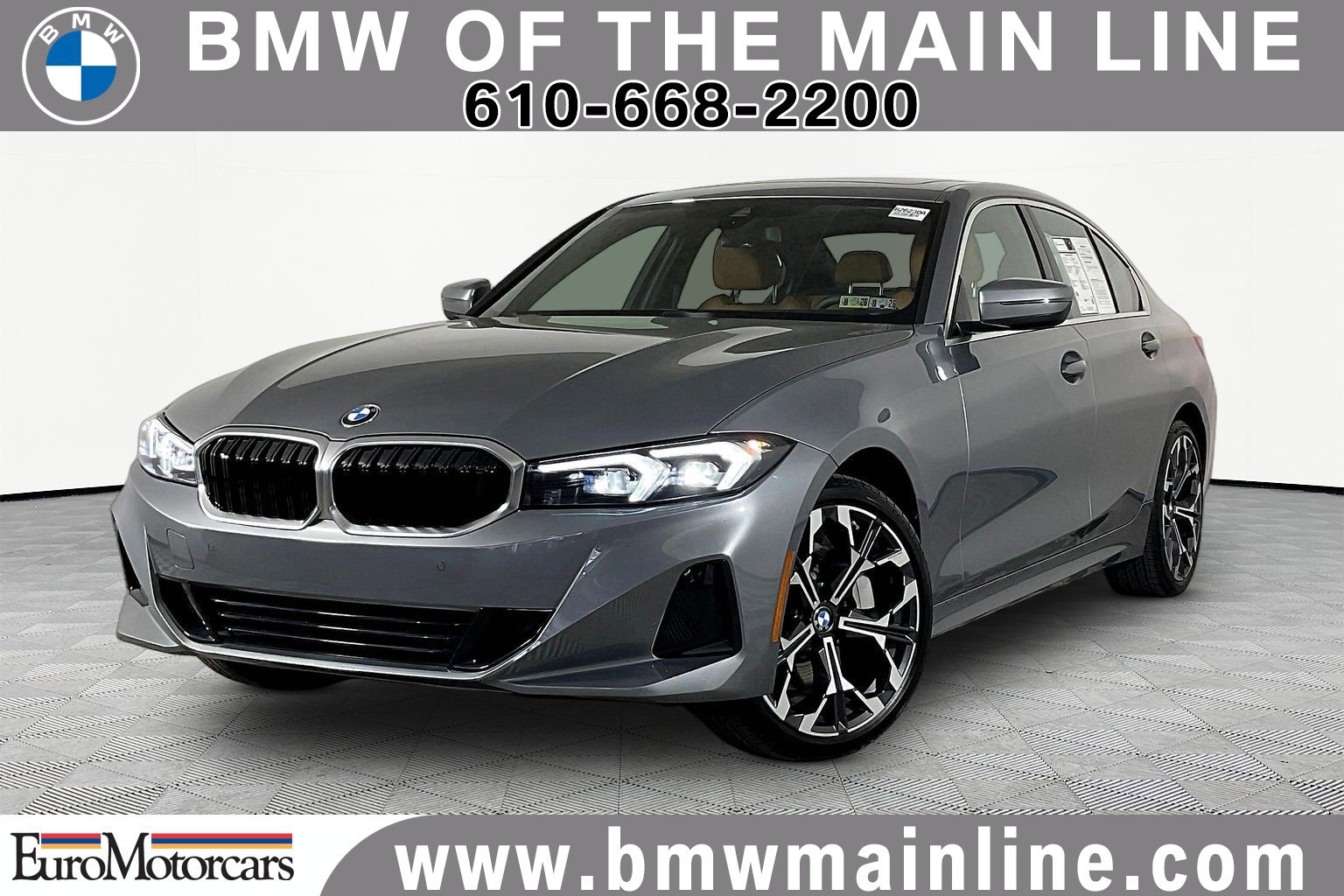 Certified 2025 BMW 330i xDrive Sedan w/ Convenience Package image 1