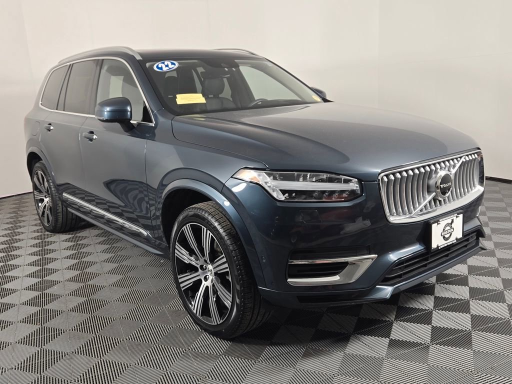 Used 2022 Volvo XC90 T8 Inscription image 2