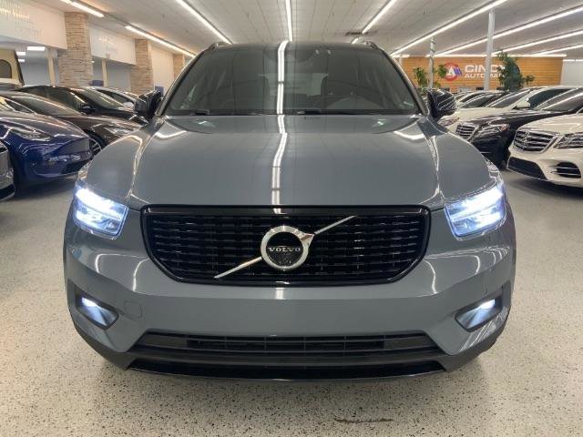 Used 2020 Volvo XC40 T5 R-Design AWD/4WD image 2