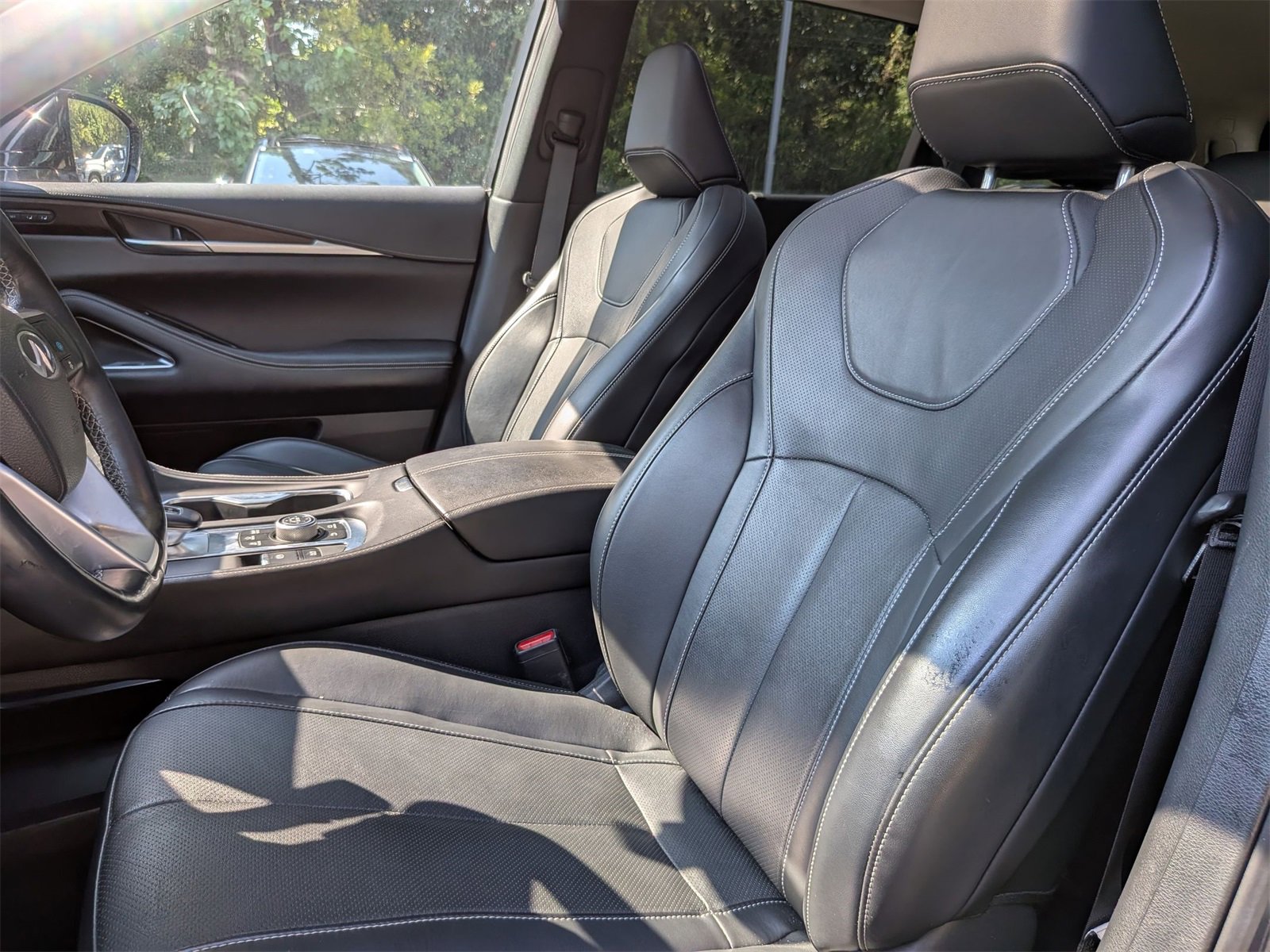 Used 2023 INFINITI QX60 Sensory w/ Vision Package image 15
