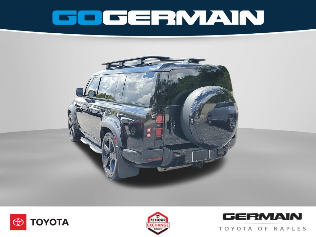 Used 2023 Land Rover Defender 130 X-Dynamic SE AWD/4WD image 10