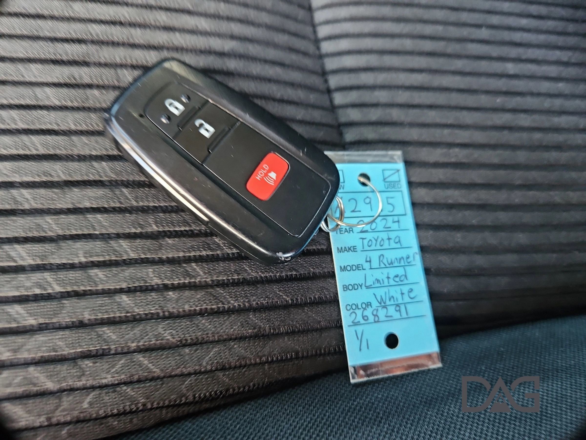 Used 2024 Toyota 4Runner SR5 Premium image 36