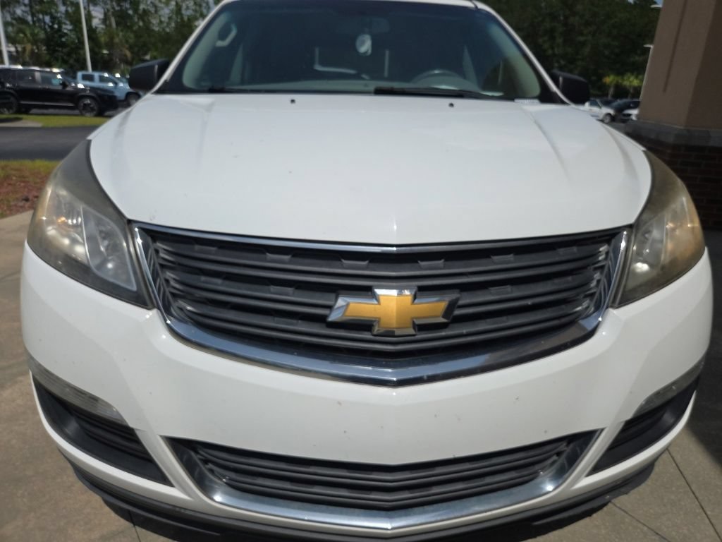 Used 2017 Chevrolet Traverse LS FWD image 9