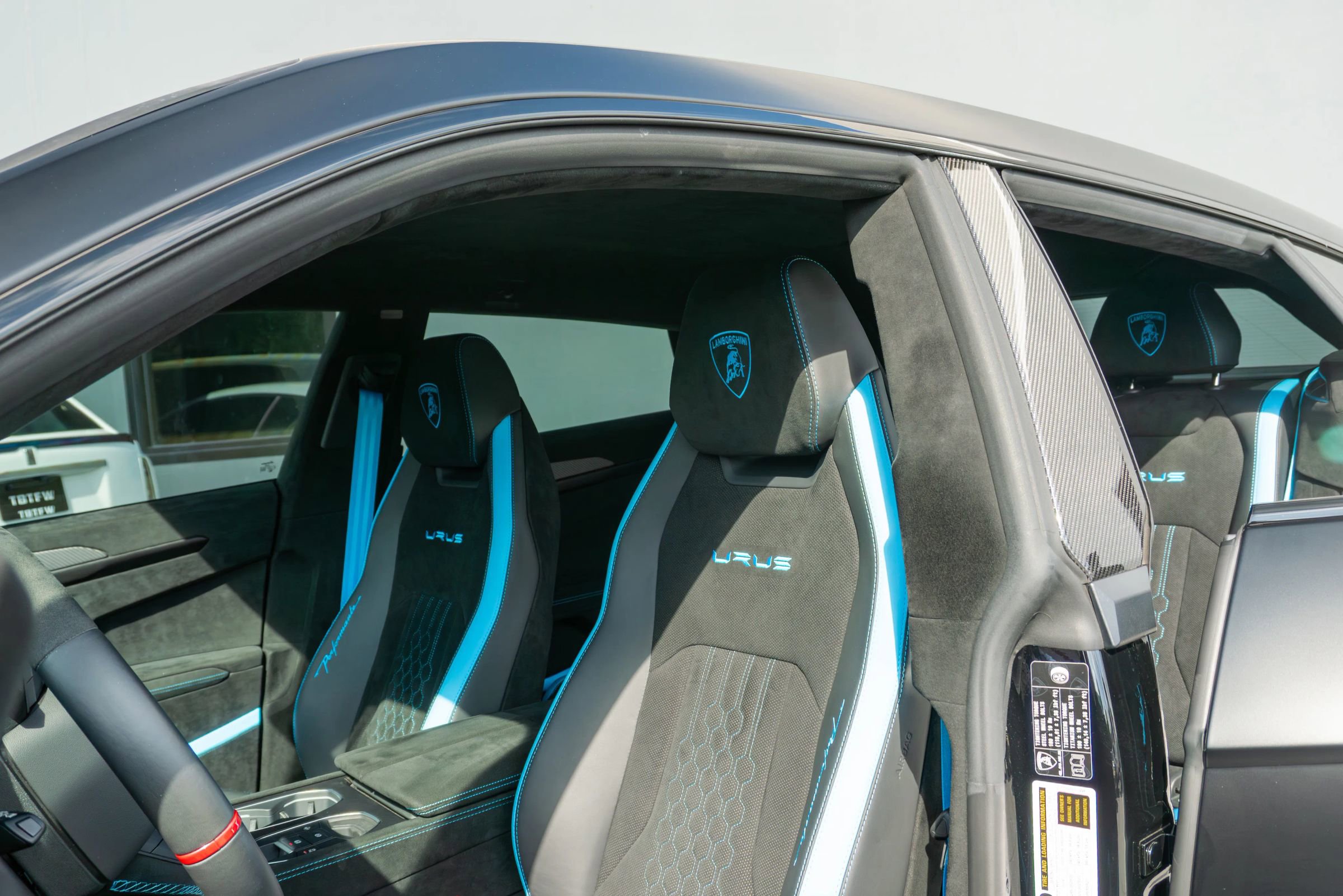 Used 2024 Lamborghini Urus Performante image 51