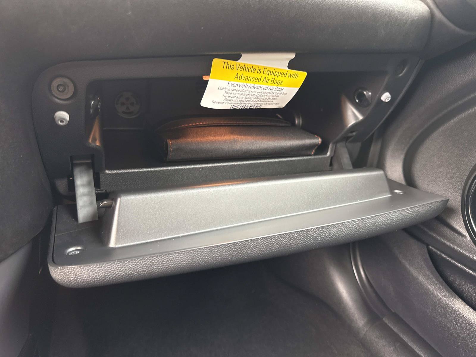 Used 2019 MINI Cooper 2-Door Hardtop FWD image 30