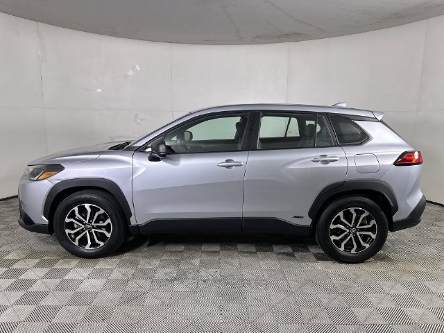 Used 2024 Toyota Corolla Cross AWD Hybrid image 5