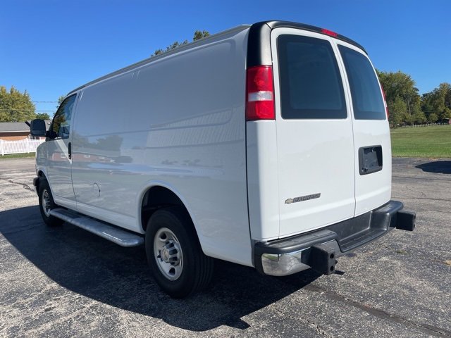 Used 2024 Chevrolet Express 2500 w/ Driver Convenience Package image 5