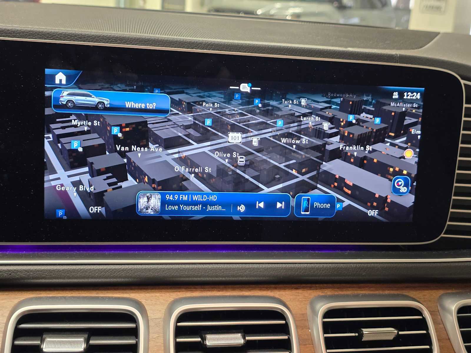 Used 2025 Mercedes-Benz GLS 450 GLS 450 image 33