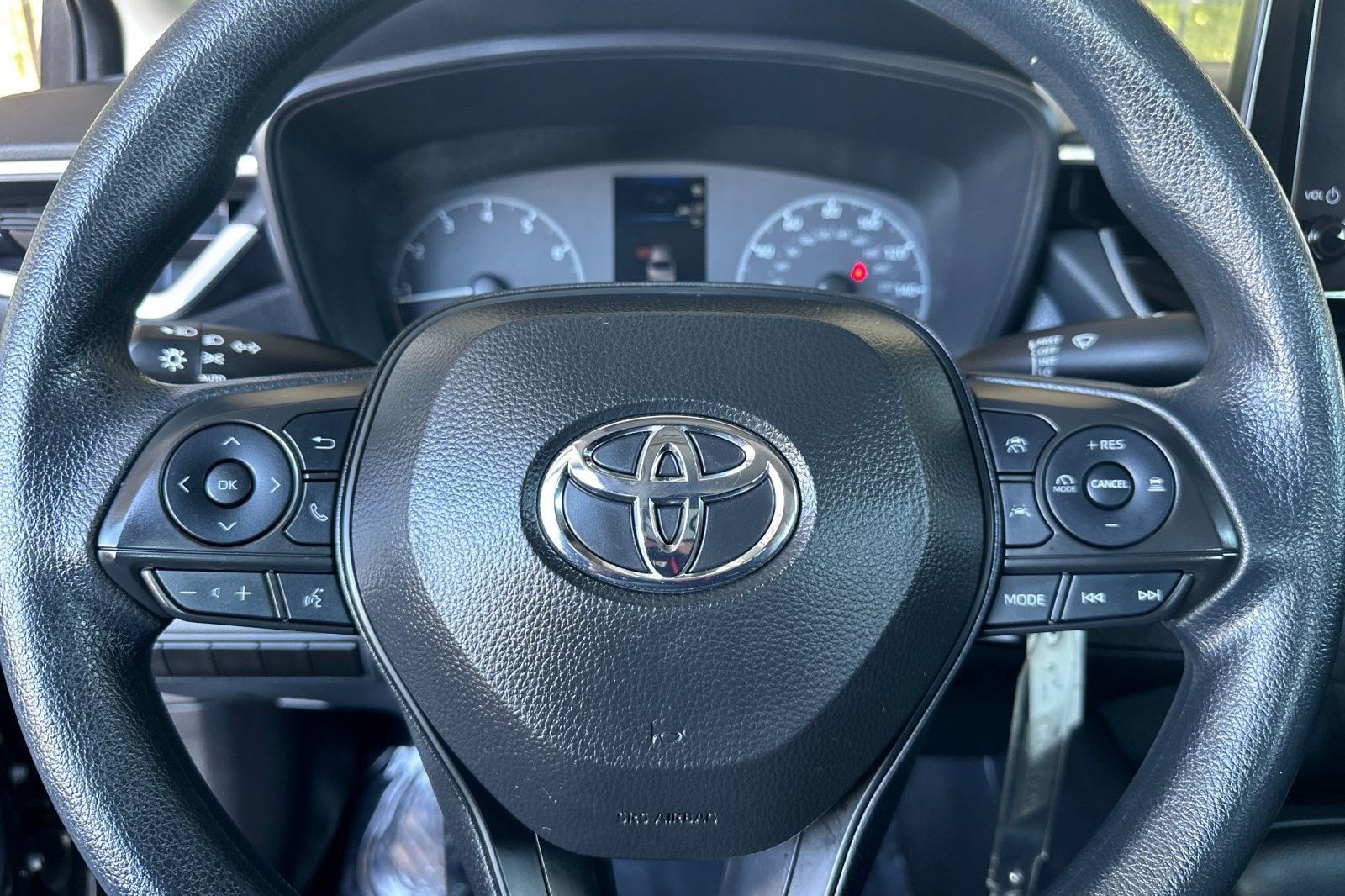Certified 2024 Toyota Corolla LE FWD image 26