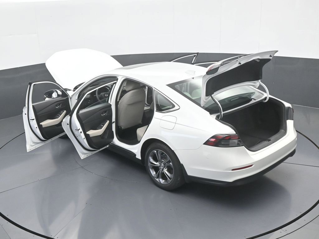 Used 2023 Honda Accord EX image 67